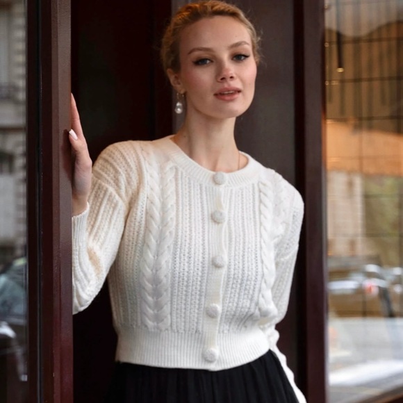 Button down Wool Sweater - Picture 3 of 5